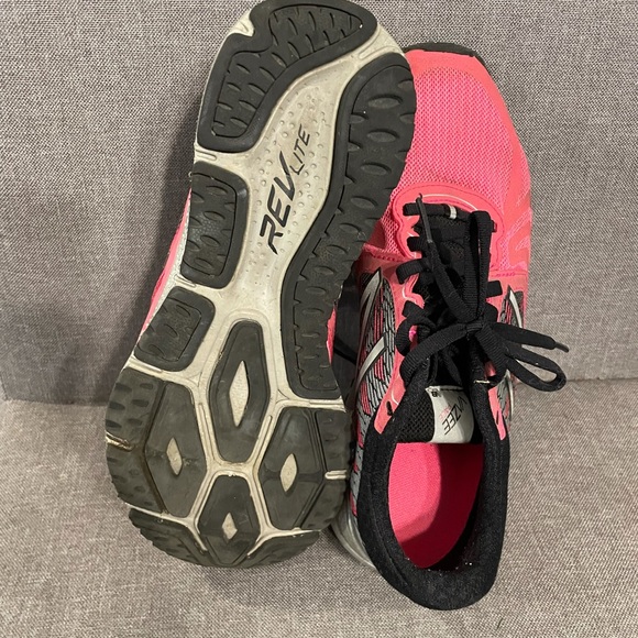 New Balance Vazee Pace - Picture 3 of 3